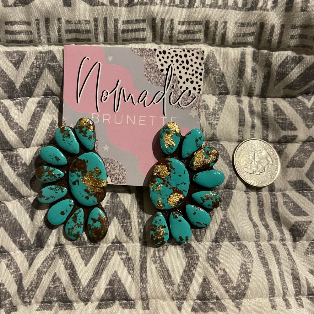 Clay earrings - Picture 2 of 2